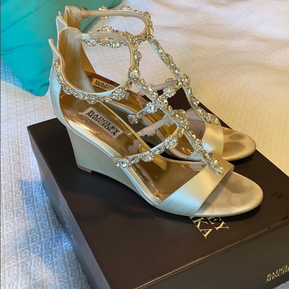 Badgley Mischka Embellished Wedges
